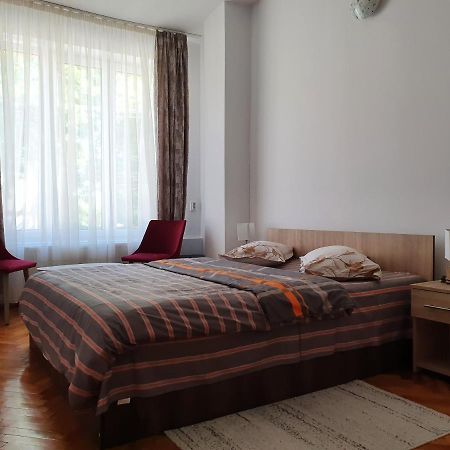 Studio Apartments Алба-Юлия Экстерьер фото