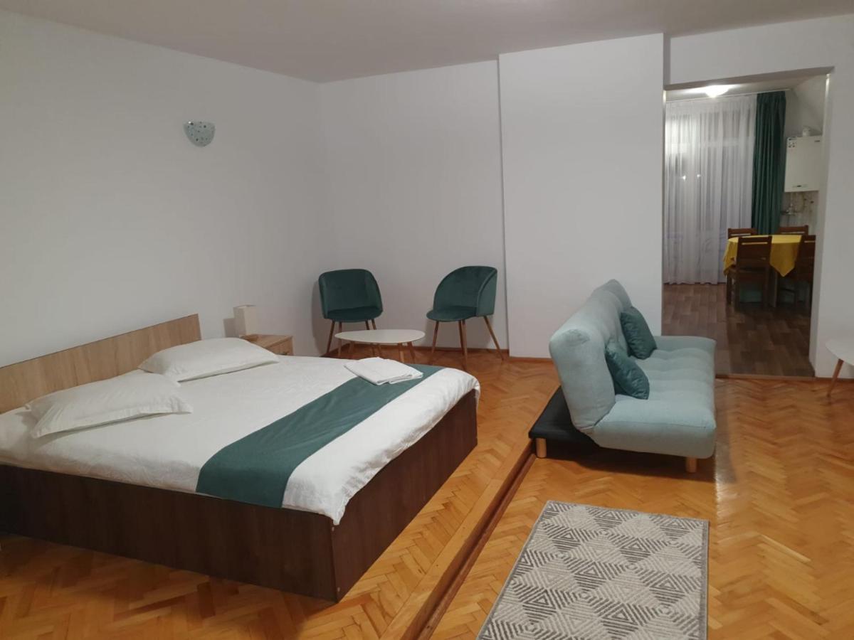 Studio Apartments Алба-Юлия Экстерьер фото