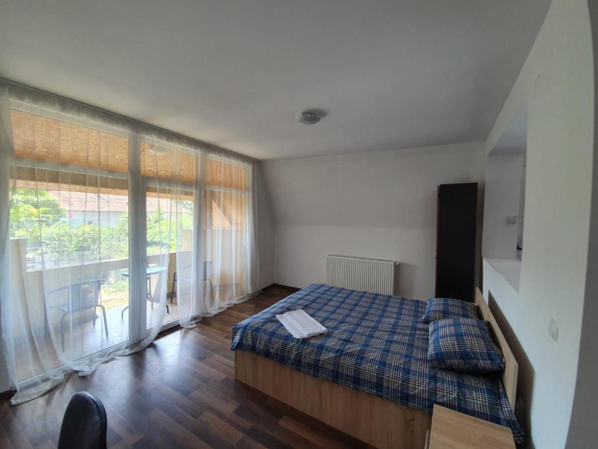 Studio Apartments Алба-Юлия Экстерьер фото